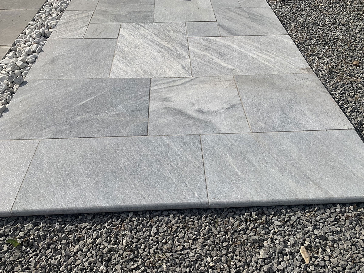 Dalle en pierre naturelle calcaire Kristaline, couleur gris/bleu