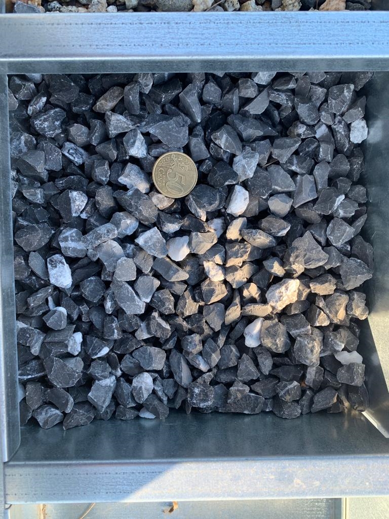 Gravillon décoratif, gris fonce veine blanc, calibre 8-14 mm