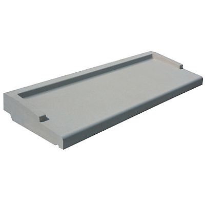 Appui de fenêtre en béton, surface lisse, largeur 33 cm