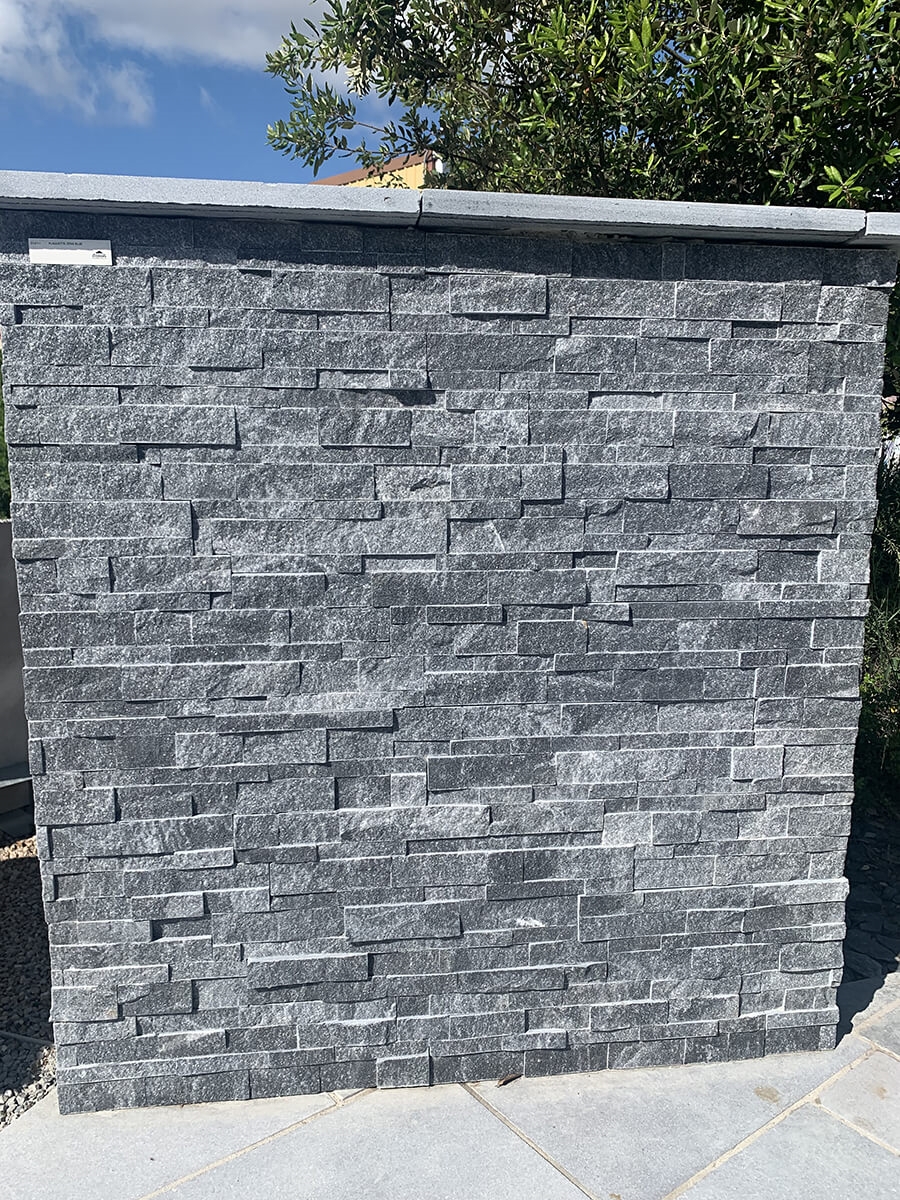 Plaquette de parement en pierre Zena Blue, format Z, 55 x 15 x ép1.5/2.5 cm