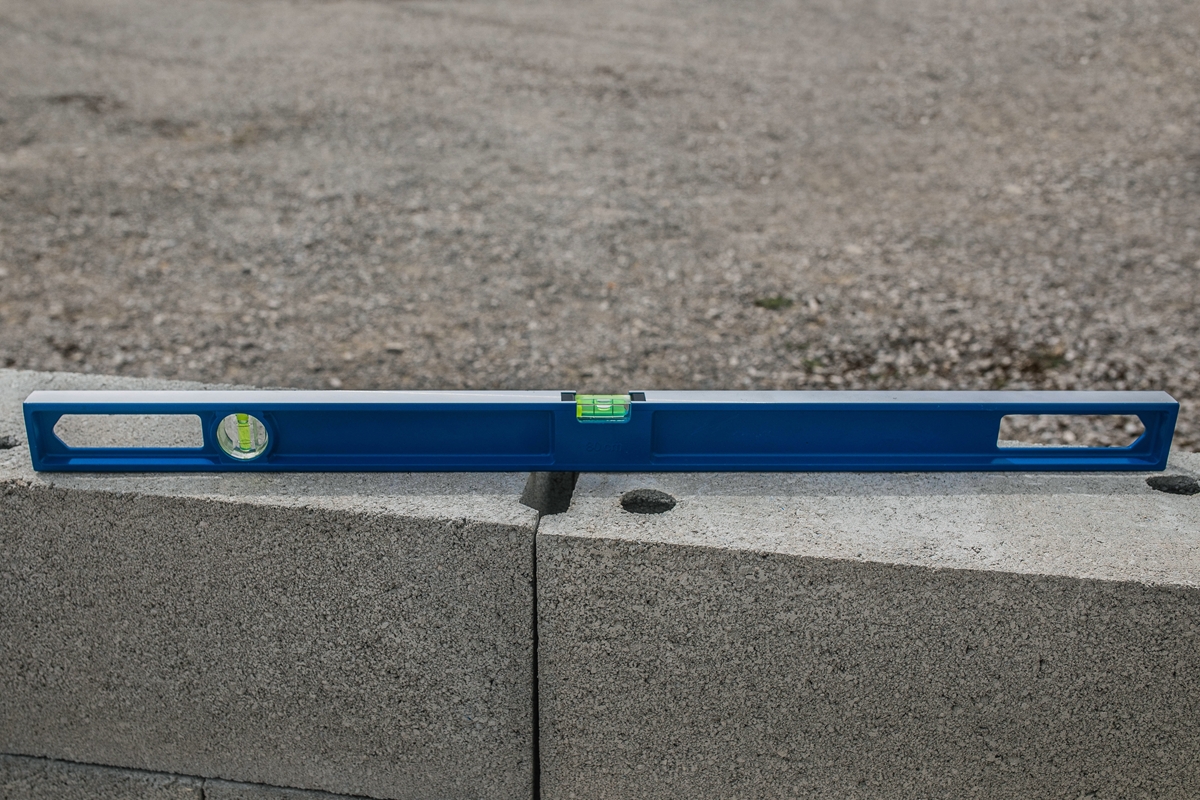 Niveau à bulles rectangulaire, long. 60 cm à 80 cm