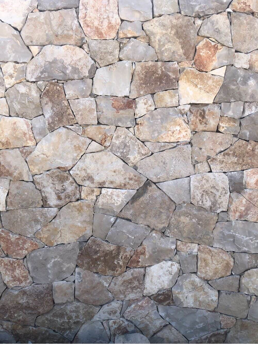 Placage en pierre naturelle, nuance de couleur marron/beige, ép. 4 à 5 cm