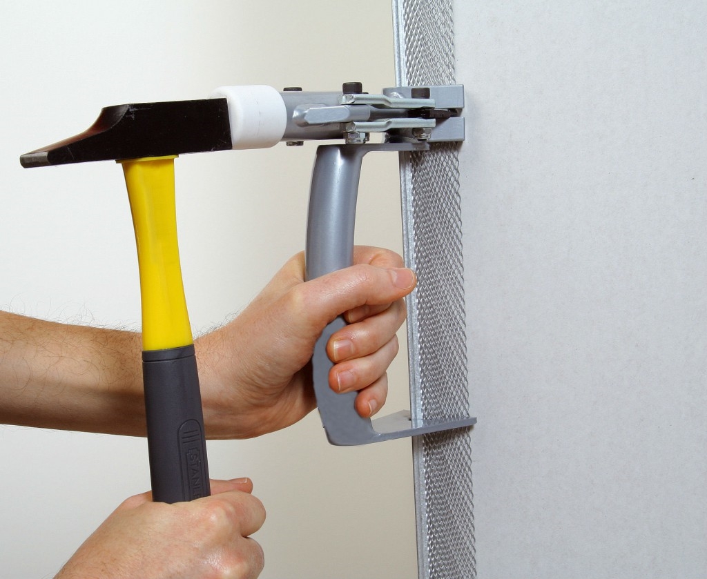 Outil de fixation arête métallique Micromesh