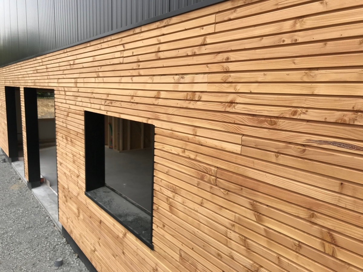 Tasseau douglas pour bardage claire-voie, section 40x40 mm, classe 3