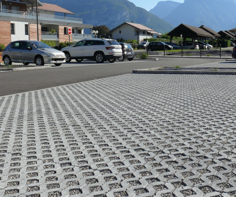 Dalle gazon en béton, série draina 10, L.50 x l.33 x ép.10 cm