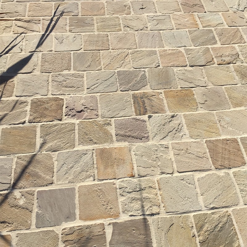 Pavés en grès d'inde kandla, clivés, coloris sable, ép.4 à 6 cm, longueur libre