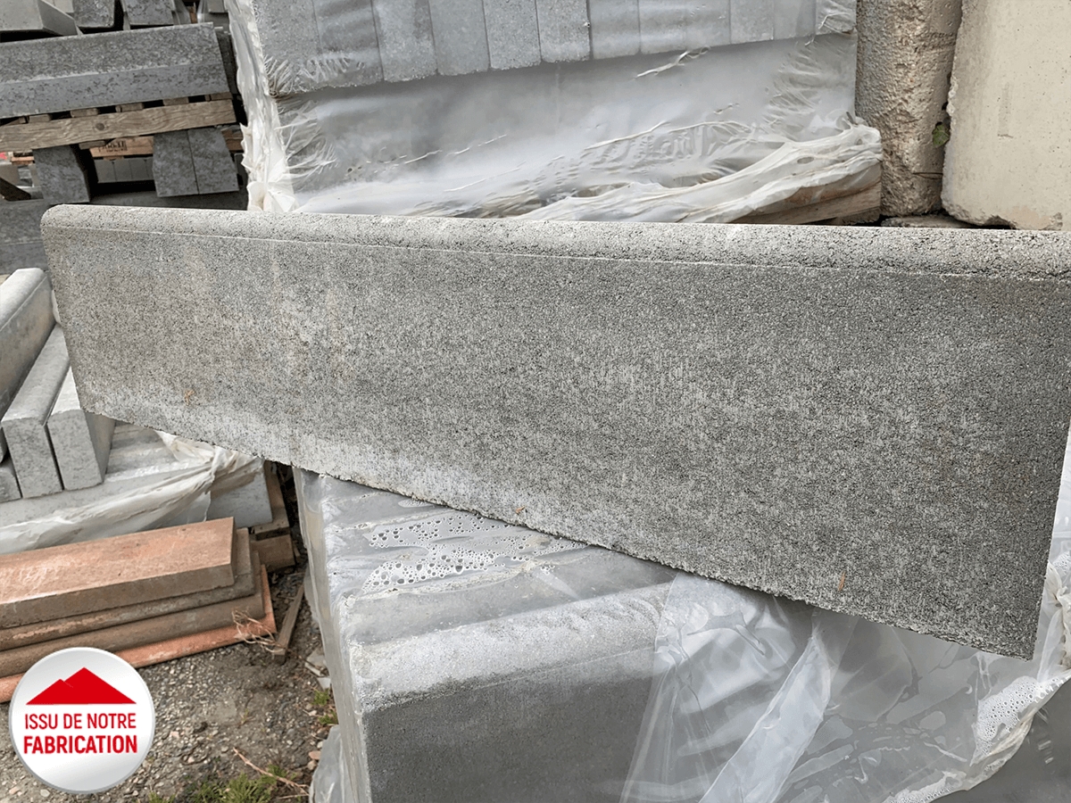 Bordure béton, couleur grise, L.100 x ép.6 x ht.25 cm