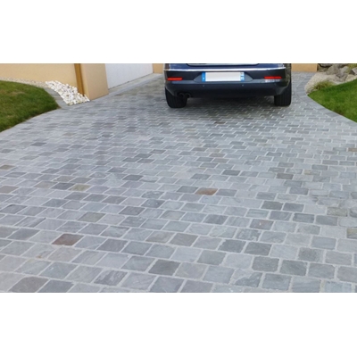 Pavés en grès d'inde kandla, clivés, coloris gris, ép.4 à 6 cm, longueur libre