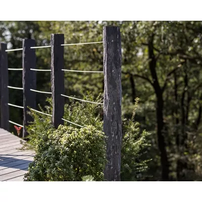 Piquet de vigne en schiste