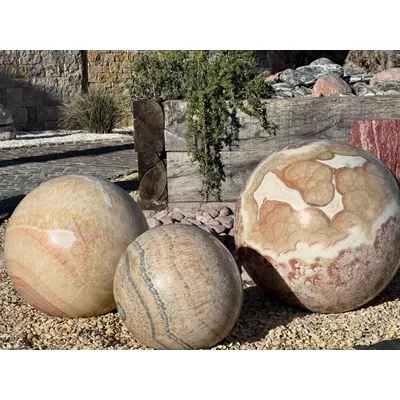 Sphère décorative en pierre naturelle, couleur miel, série onyx