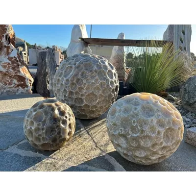 Sphère décorative en pierre naturelle, aspect planète