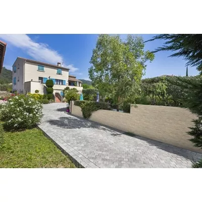 Parement Tholet imitation pierre, pierre reconstituée, couleur aquitaine