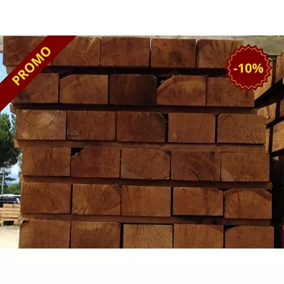 Traverse paysagère en chêne traité classe 4, 3 à 4 arêtes vives, section 10 x 20